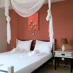 Maria's Rose Garden Appartement *