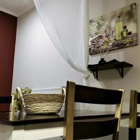 Maria's Rose Garden Lefkáda